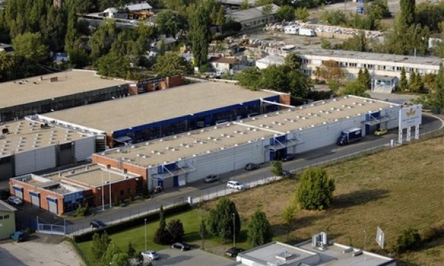 Elontik_a_piacot_az_onkormanyzati_ingatlanok