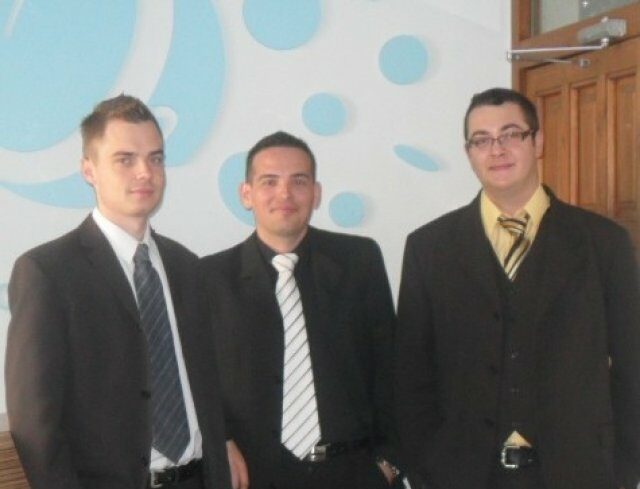 Ma_van_az_oltozz_Ki__Vilagnap