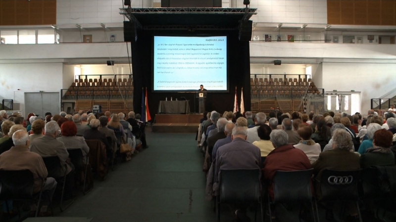 Elindult_a_Nyugdijas_Egyetem-1