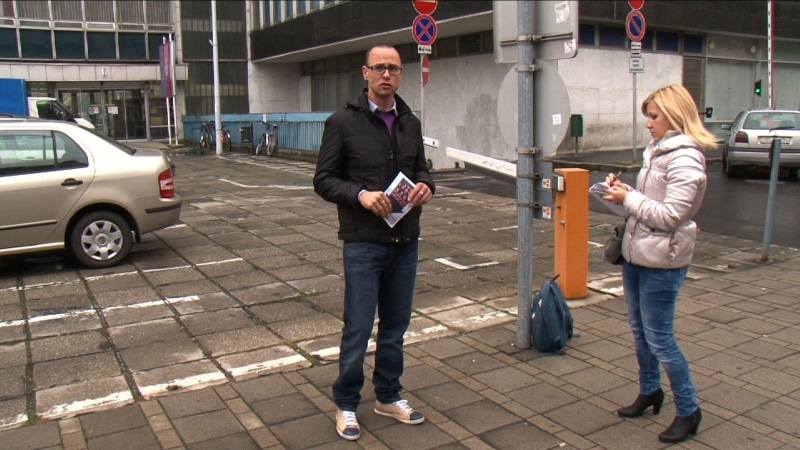 Ellenzik_a_foldek_privatizalasat