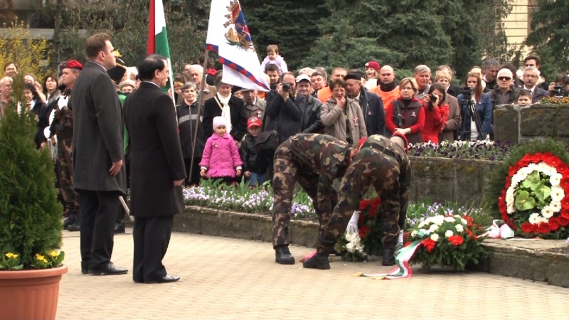 Nemzeti_unnep_a_Honved_ligetben