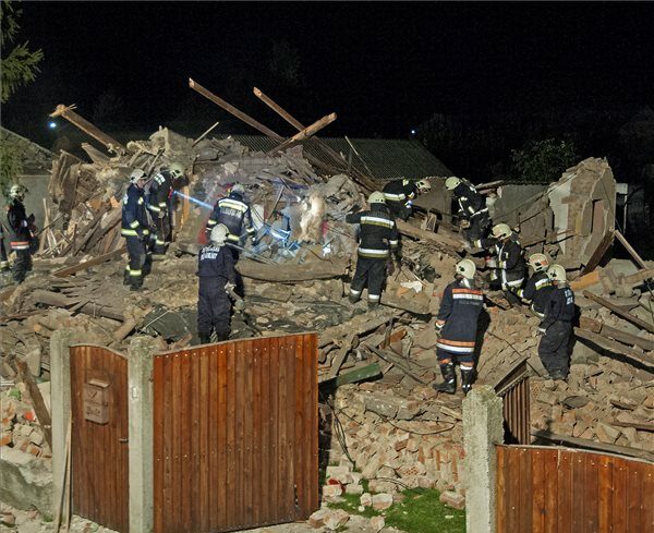 Robbanas_volt_Bosarkanyban