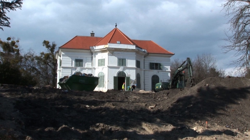 Teljesen_megujul_az_Angolpark