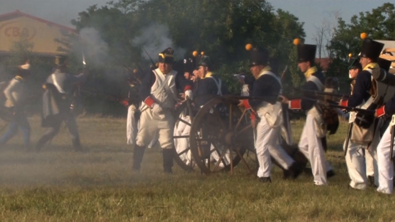 Tortenelmi_Lovas-_es_Hadijatekok