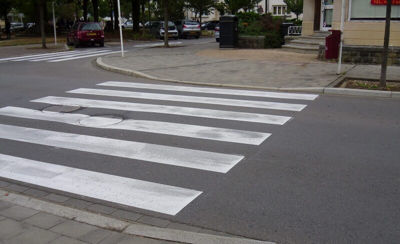 Zebran_gazoltak_el_egy_kisgyereket