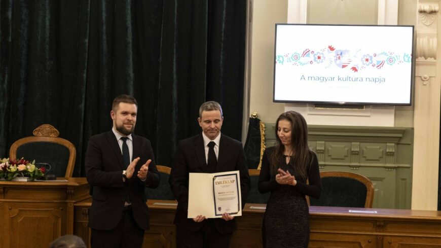 img_Kozmuvelodeseert_dijra_lehet_javasolni_jelolteket-1