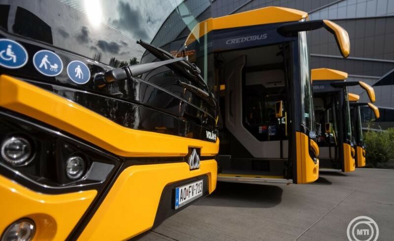 img_Az_ev_vegeig_269_autobuszt_szallit_a_Kravtex-Kuhne-2