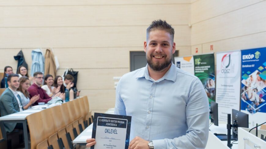 img_Fogaszati_implantatumokat_vizsgalo_kutatasaval_ert_el_masodik_helyezest_a_Szechenyi_Istvan_Egyetem_doktorandusza