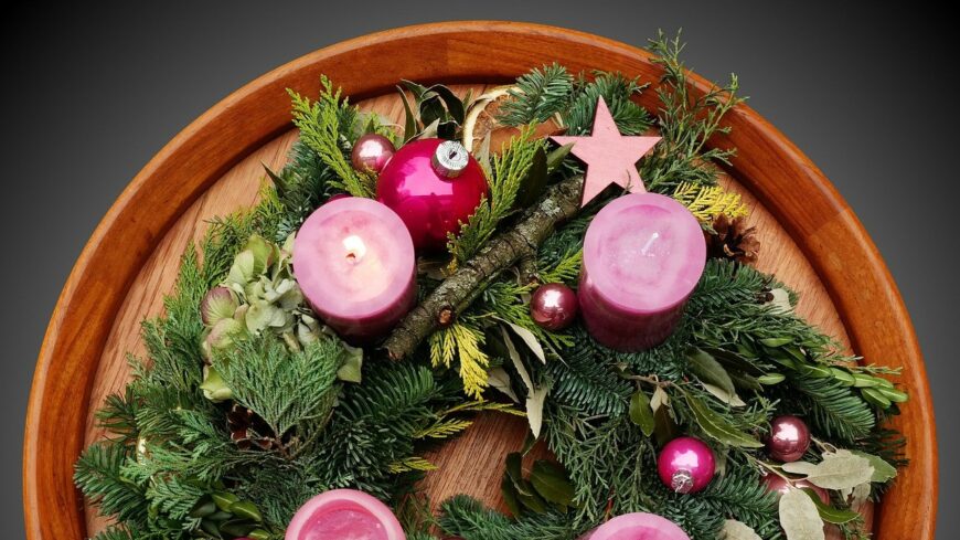 img_Ma_kell_meggyujtani_az_elso_gyertyat