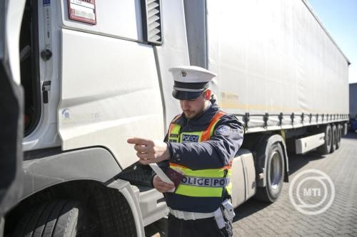 img_Orszagos_kozlekedesbiztonsagi_ellenorzes_kezdodik_a_kozutakon