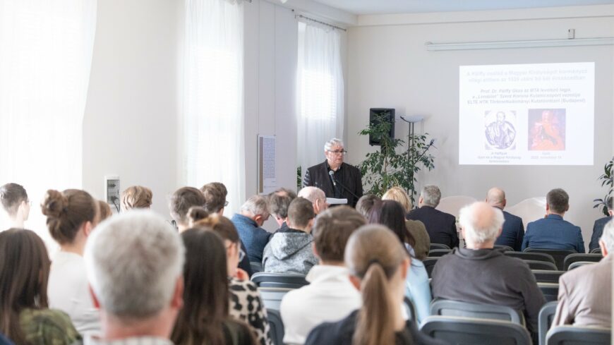 img_Palffyak_tortenete_a_gyori_konferencian-1