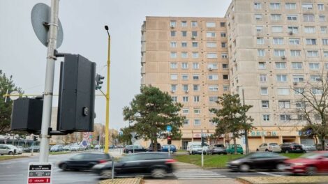 Újabb tíz helyen kattog a lámpa