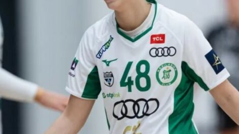 A női kéziseket zaklatta, de a lányok elkapták