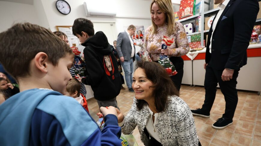 img_Audi_Hungaria_karacsonyi_adomanyai_szebbe_teszik_az_unnepet-1