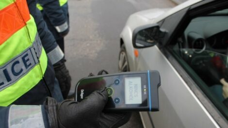 Egy héten át ittas és bódult állapotot ellenőriz a rendőrség