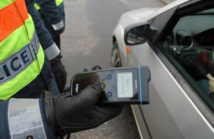 img_Egy_heten_at_ittas_es_bodult_allapotot_ellenoriz_a_rendorseg-1