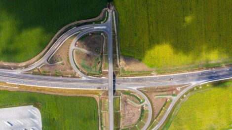 Mégsem nyitják meg az M30-as autópályát