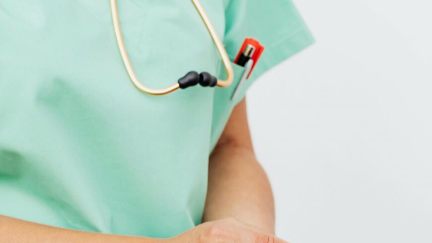 img_unnepi_galan_koszontottek_a_Magyar_Egeszsegugyi_Szakdolgozoi_Kamara_kiemelkedo_szakembereit