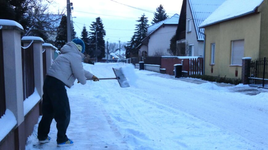 img_A_hoval_Gyorben_egymast_dobaljak_a_politikusok