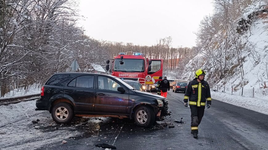 img_Fagy_es_onos_eso__egesz_nap_szoltak_a_szirenak-1