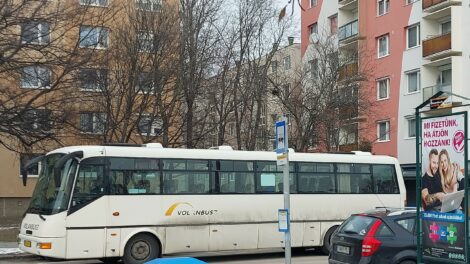 Száz és kétszáz forintos buszbérletek Mosonmagyaróváron