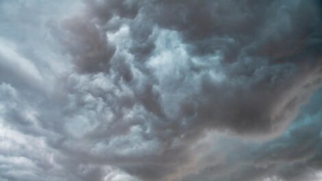 Borult, csapadékos téli idő várható