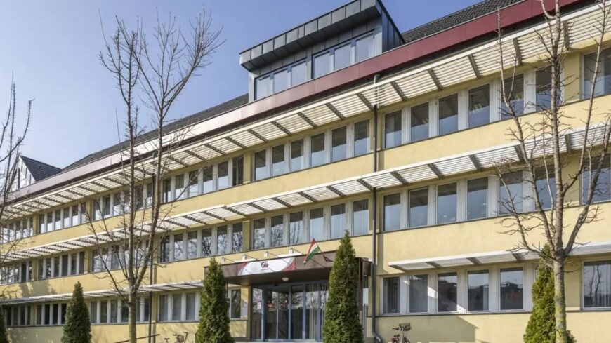 img_Kozlemenyben_reagalt_a_Gyor-Szol_Pinter_Bence__Hol_a_penz___kerdesere-2