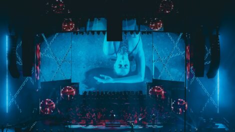 Magyar könnyűzenei produkció lép fel a berlini Über Arenában