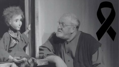 Gyászol a bábszínház