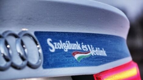 Ma különösen figyeljen a sebességre!