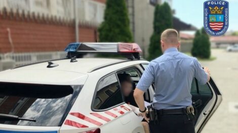Bedrogozva okozott balesetet Gönyűn, azonnal elfogták