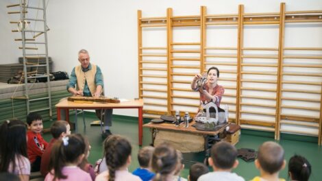 Jelentkezhetnek az óvodák a Déryné Program Vitéz László alprogramjára