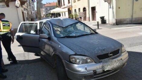 Keresik a biciklist halálra gázoló és cserbenhagyó férfit (VIDEÓ)