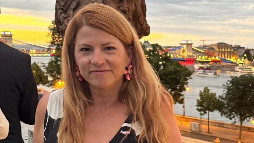 img_Laczo_Adrienn__Nem_kerestek_meg_Magyar_Peterek-2