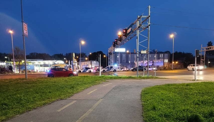 img_Vadat_emeltek_a_gyori_motorversenyzo_tragikus_balesete_miatt