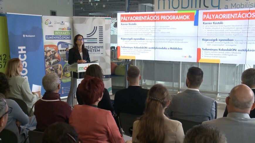 img_Innovativ_programok_es_AI__indul_a_Mobilis_uj_taneve-1