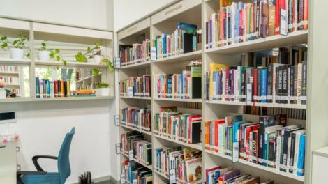 Megnyílt a Gyárvárosi Közösségi Központ és Könyvtár